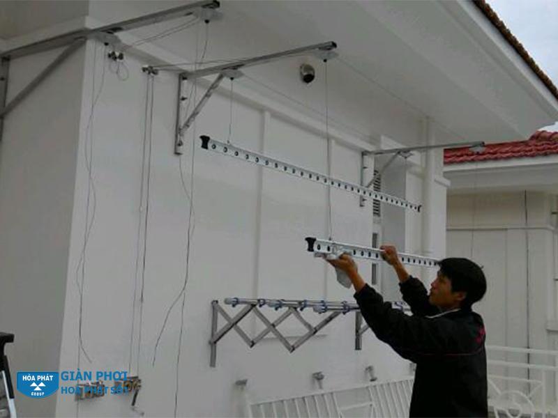 quy trình bước 3 khi lắp đặt giàn phơi thông minh